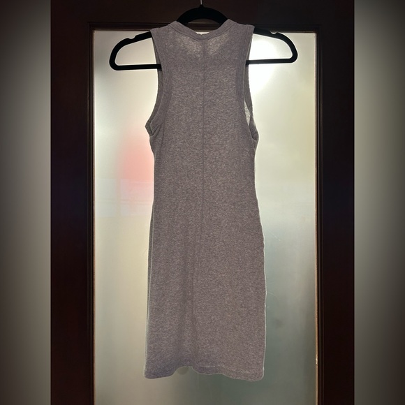 SKIMS Mini Gray Sleeveless Women's Dress - Picture 2 of 3